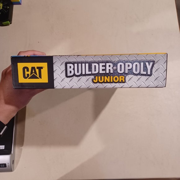 2018 CAT Builder-opoly Junior Board Game ; Caterpillar Inc. Licensed Merchandise - Picture 9 of 10